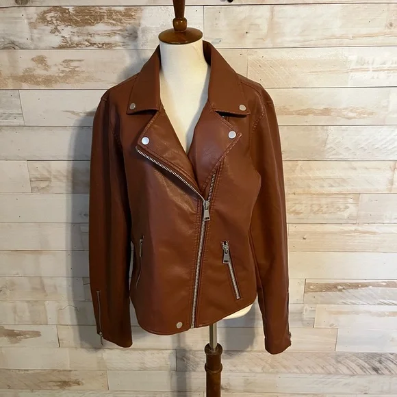 Anthropologie Robyn faux leather moto jacket size L
